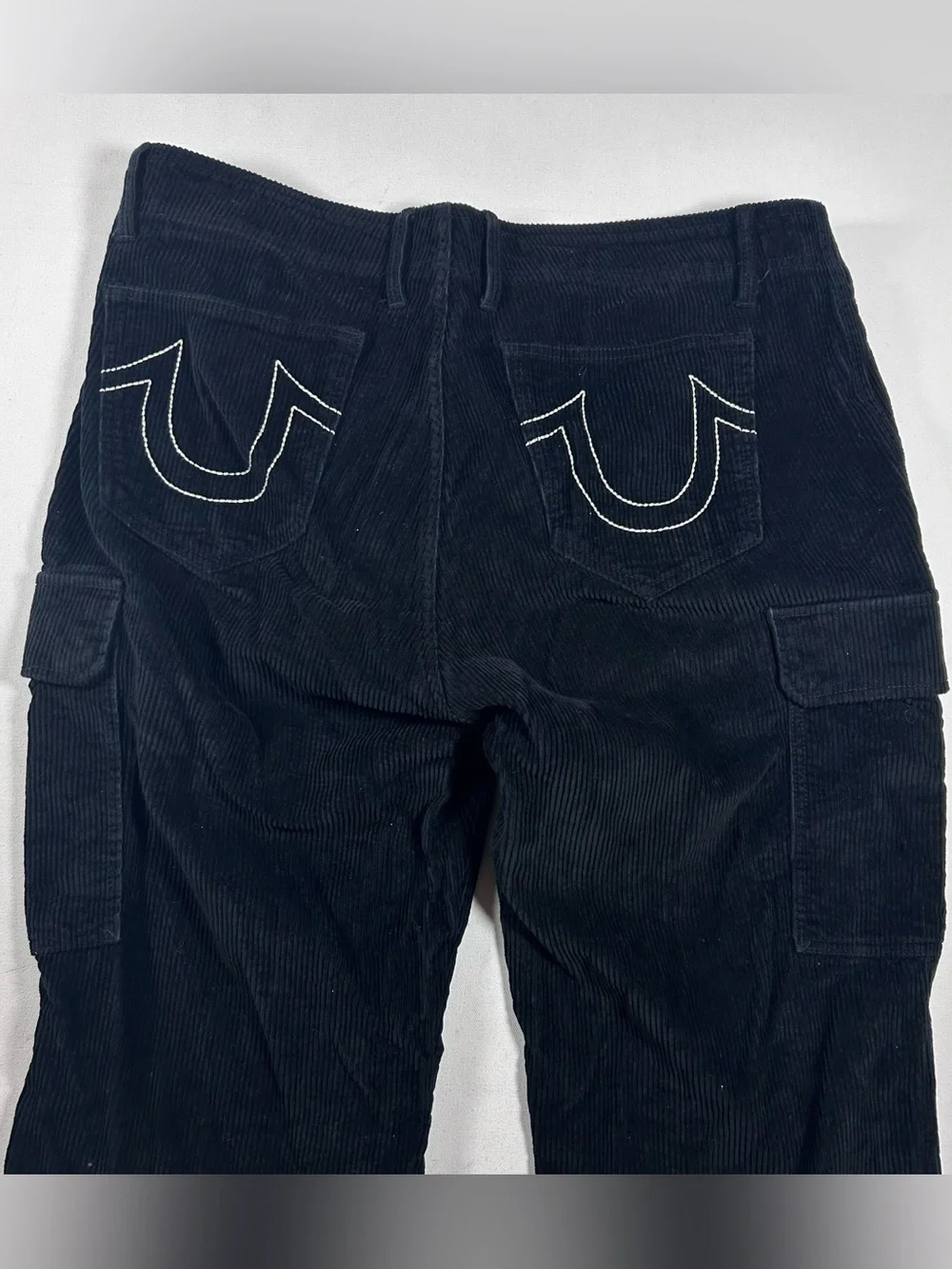 True Religion Corduroy Cargo Pants Mens Fits: 40x31 Black Y2k